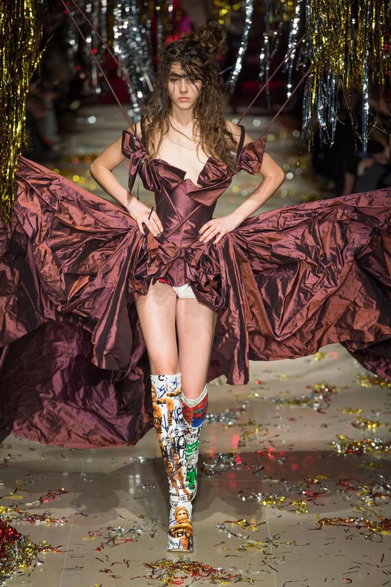 Vivienne Westwood Otoño/Invierno 2015/16, los disfraces llegan a París