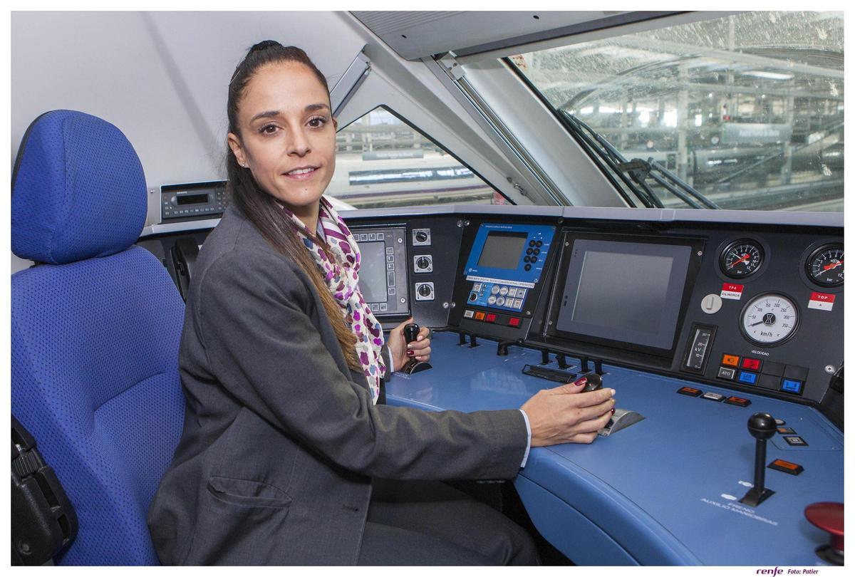 En los últimos cinco años, Renfe ha logrado aumentar significativamente la presencia de mujeres en la plantilla.