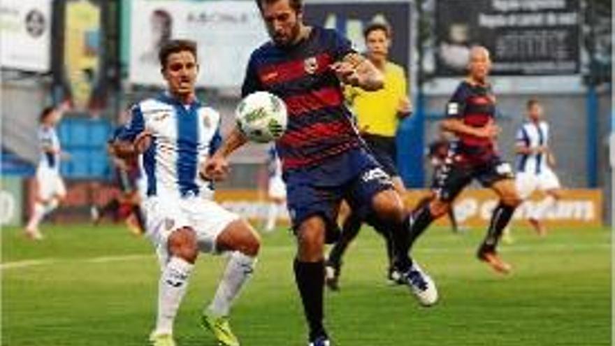 Un dels capitans de l&#039;equip, Jordi Masó, en el duel contra l&#039;Espanyol B.