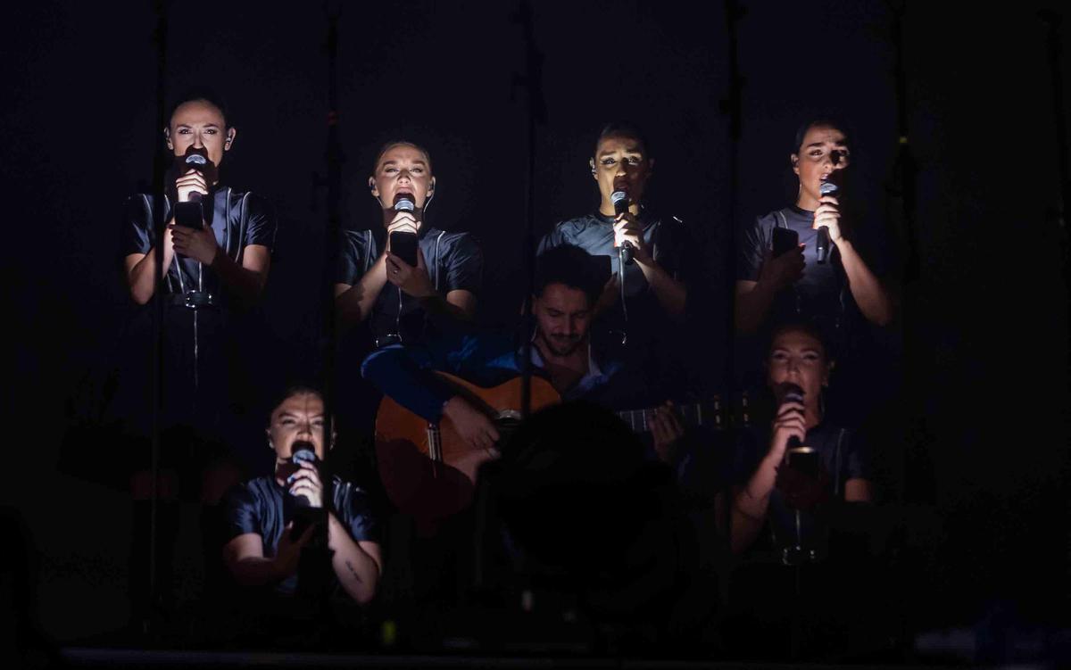 El talento de Yerai Cortés enamora al público en el Muelle 12 de Alicante