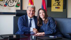 Aitana Bonmatí renueva con el Barça hasta 2028