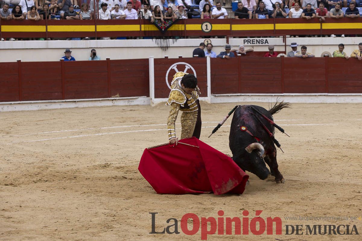 Tarde histórica en Abarán con la alternativa de José María Trigueros y el indulto de Tomás Rufo, junto a Castella salieron a hombros