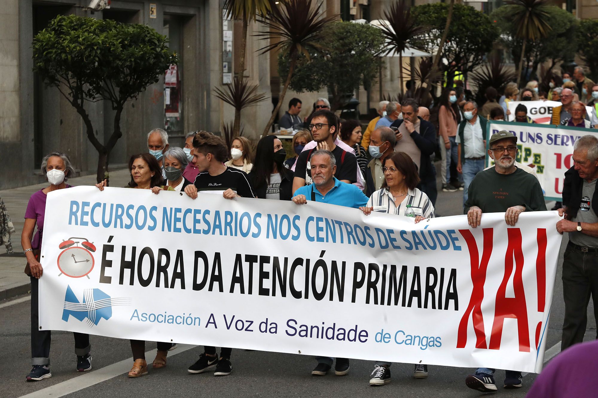 La multitudinaria protesta recorrió las principales arterias de Vigo