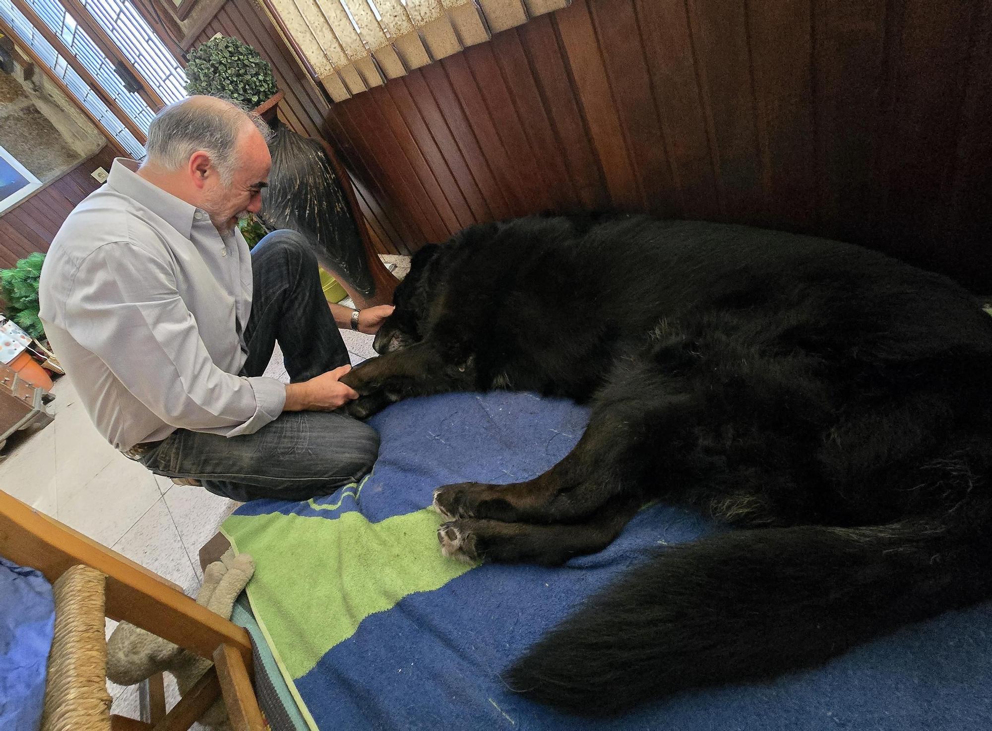 El histórico bar vigués Casa Roucos cerrará por la urbanización de Barrio do Cura