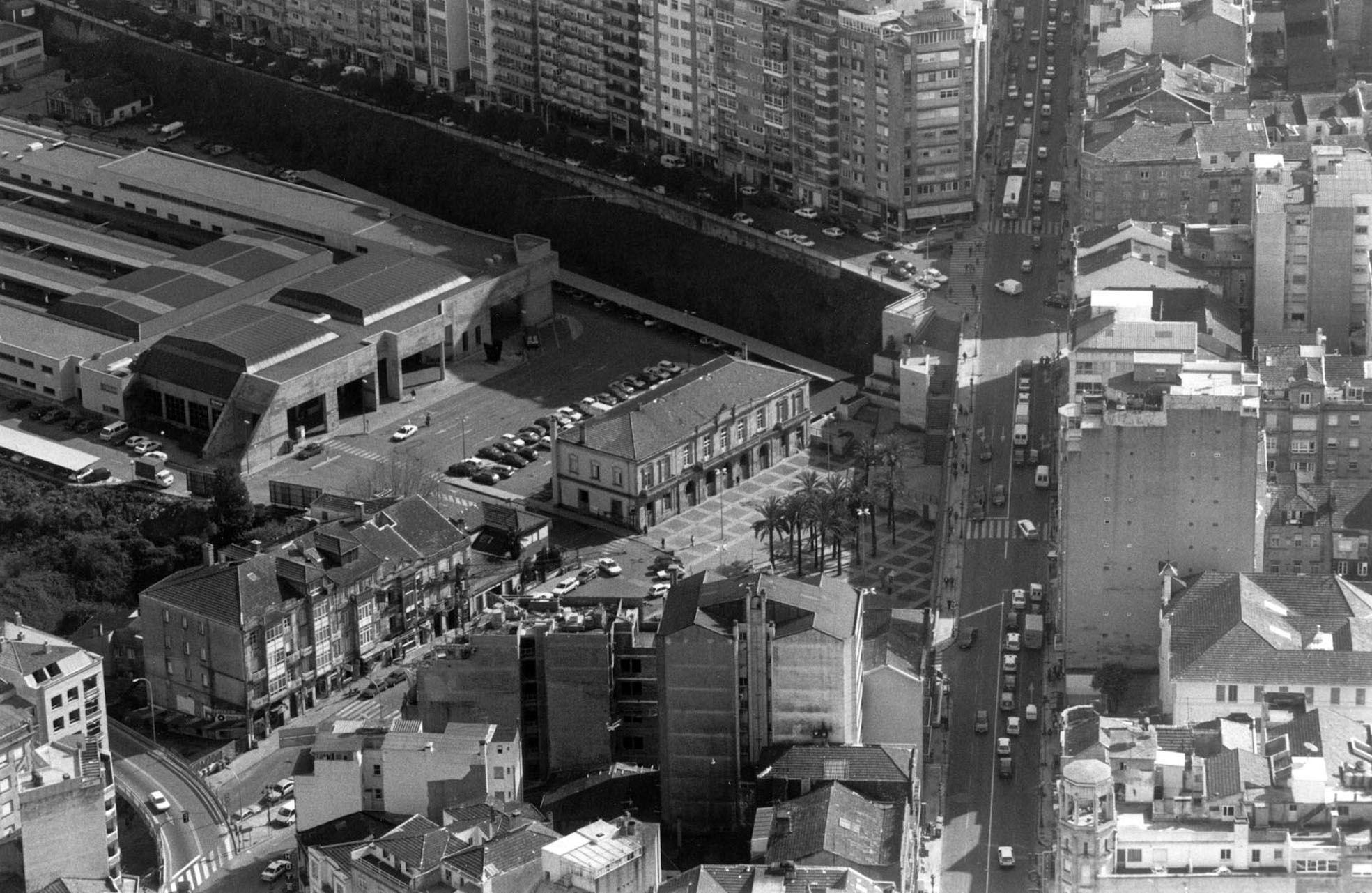 ¿Recuerdan la fachada de la original estación ferroviaria de Urzáiz?