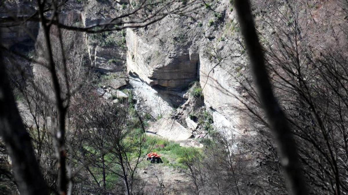 El quad accidentat en una pista forestal de Talamanca