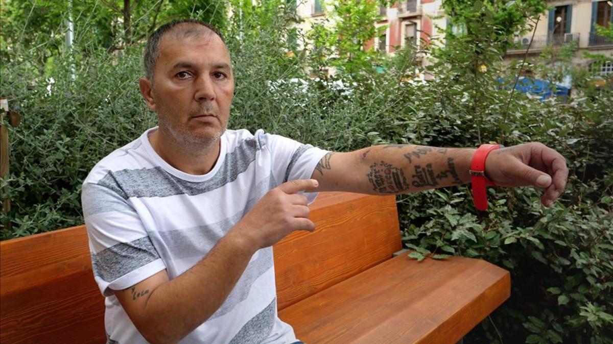 El aficionado que sacó la pistola de fogeo en el derbi ha sido detenido ahora por asaltar una farmacia