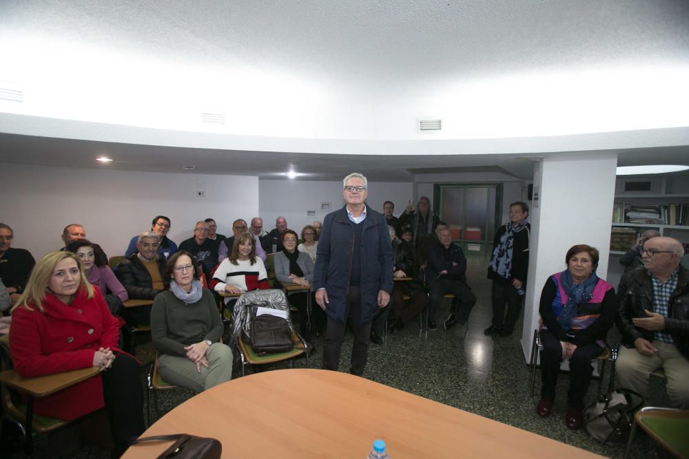 José Asensi presenta su precandidatura a las primarias del PSPV en Alicante