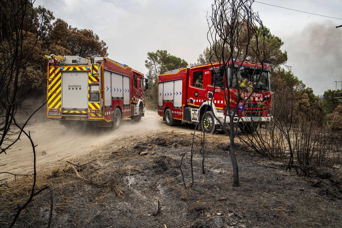 Imatges de l'incendi de Sant Quirze Safaja Imatges de l'incendi de Sant Quirze Safaja