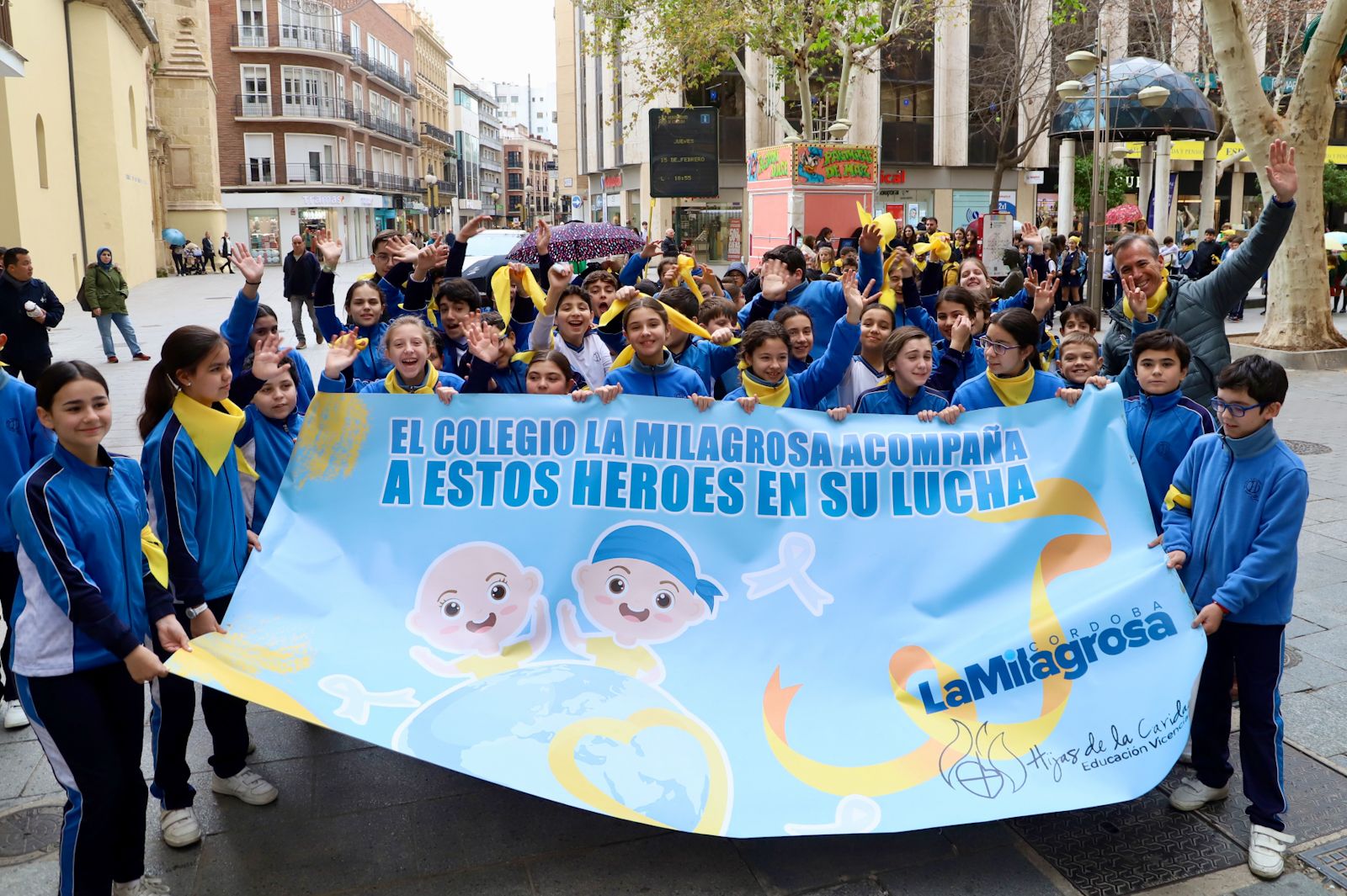 Córdoba celebra la tradicional marcha por el Día Mundial Contra el Cáncer Infantil