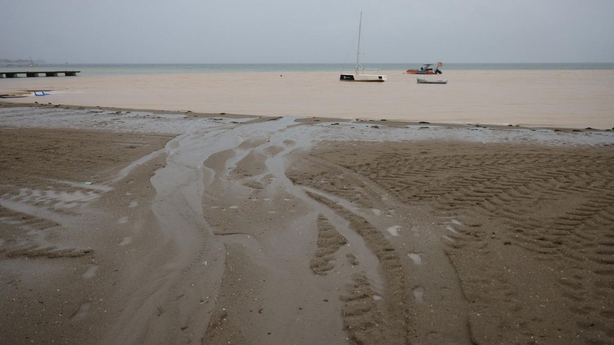 Las lluvias extremas ponen a prueba la frágil estabilidad del Mar Menor