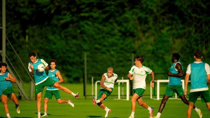 SF Lotte - Betis: Horario y dónde ver por televisión el primer amistoso de pretemporada del conjunto de Manuel Pellegrini