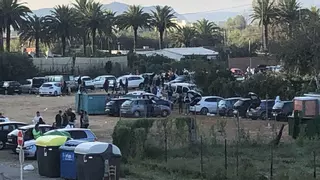 Un solar de Les Palmeres, punto de encuentro en la 'nueva Ruta del Bakalao'