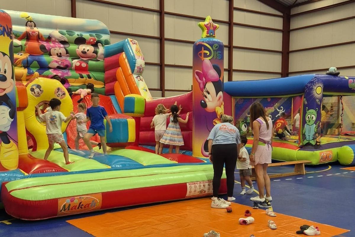 Actividades en el colegio Bernardo Gurdiel.