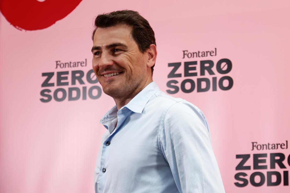 Giro dramático: entra Iker Casillas en el culebrón del ex de Rocío Osorno, su novia y su doble vida expuesta en redes