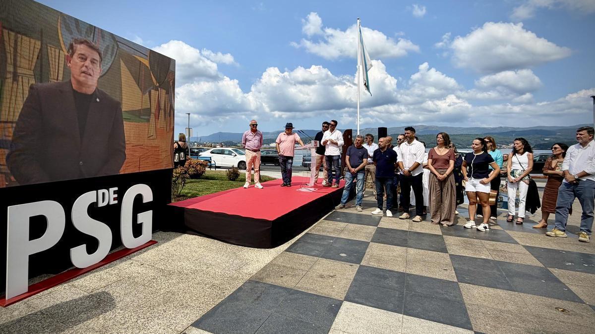 Besteiro conectó este sábado la capital argentina con Rianxo en la celebración del PSdeG del Día de Galicia