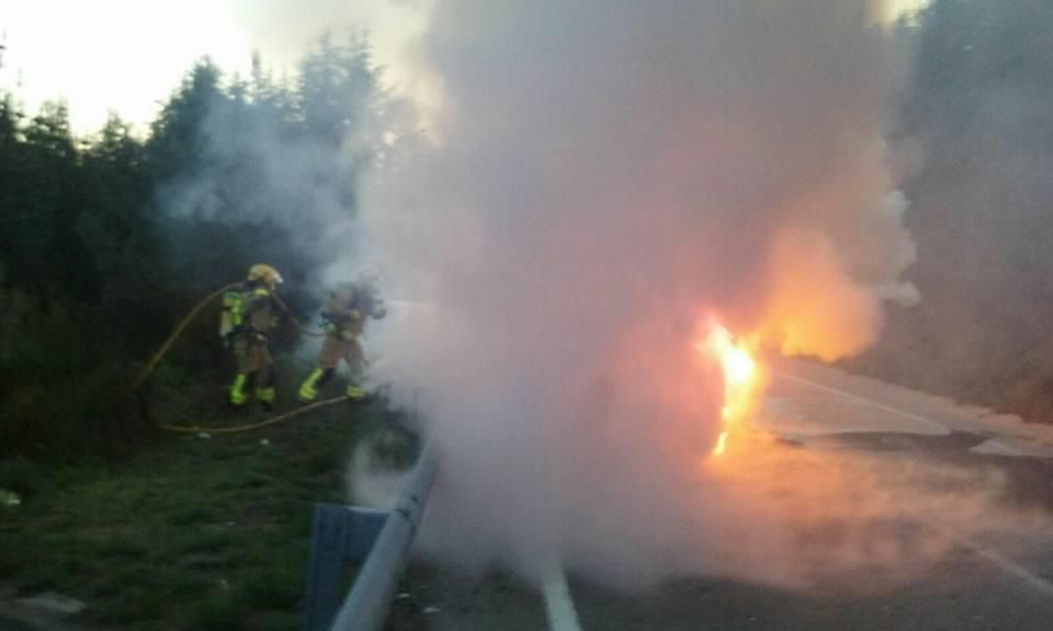 Incendi d'un vehicle a Sant Hilari Sacalm