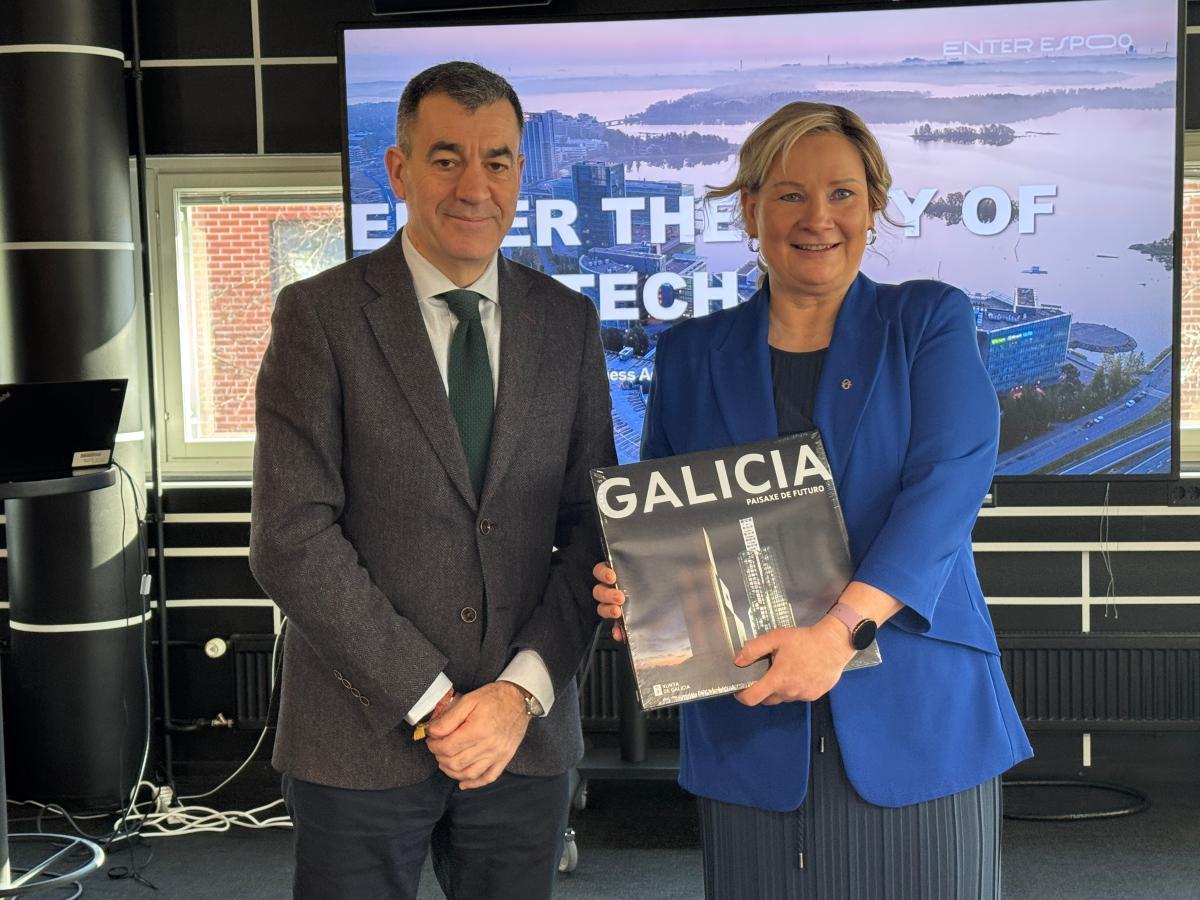 El conselleiro de Educación, hoy, en Filandia.