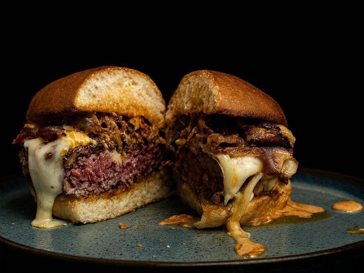 Lolita Armagedón, la hamburguesa propuesta por Petiscos Gastrobar