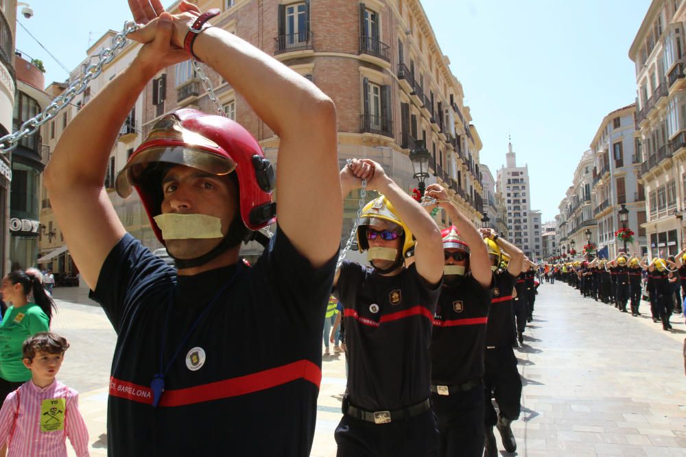 Manifestación de los bomberos de Málaga