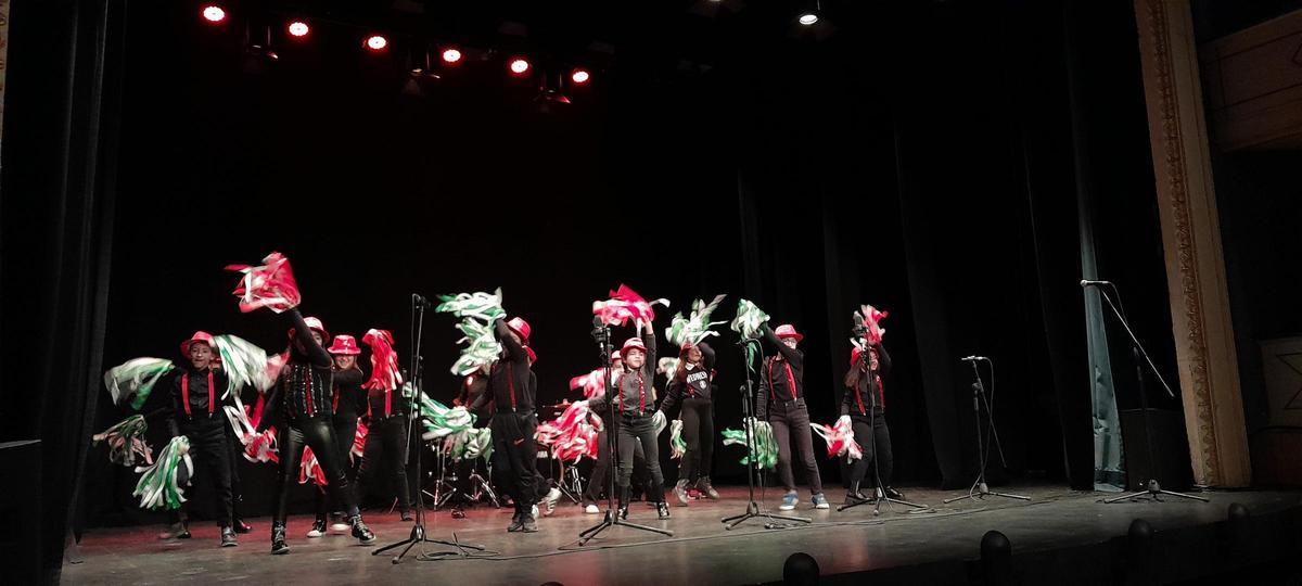 GALERÍA | El Festival de Navidad de los colegios y la Escuela de Música de Toro, en imágenes