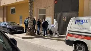 La mujer que degolló a su bebé en Valencia está libre y vive en Águilas