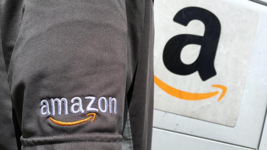 Amazon contractarà 800 treballadors per als centres del Prat i Castellbisbal