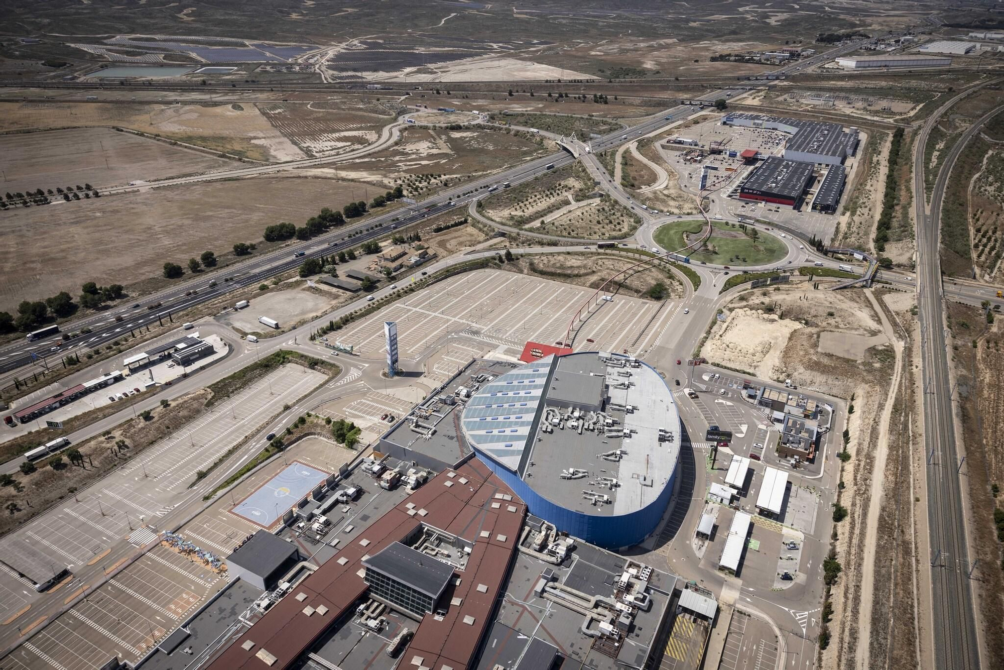Así se ve Zaragoza desde el helicóptero de la Unidad Aérea de la Policía