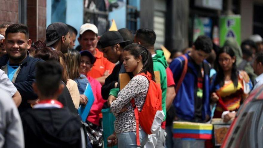 Perú: Investigan a alcalde que pretende deportar a los venezolanos de su ciudad