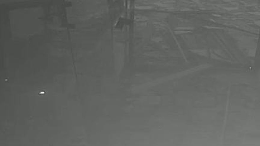 Un ataque ruso con misiles sobre Kiev destroza una pastelería. Vídeo: EL PERIÓDICO