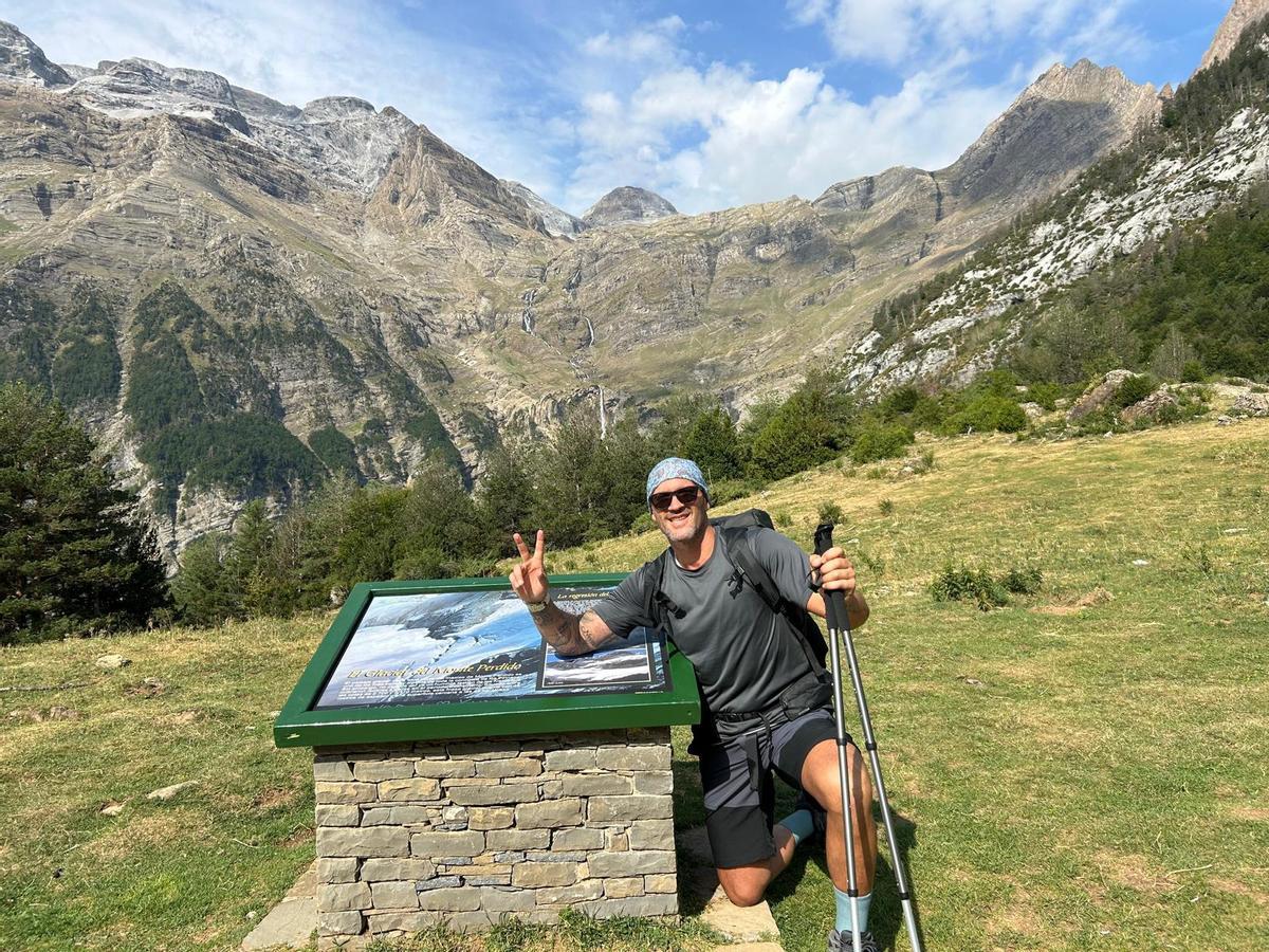 Toni Soldevilla, exfutbolista del Espanyol, durante un ruta en el Monte Perdido.