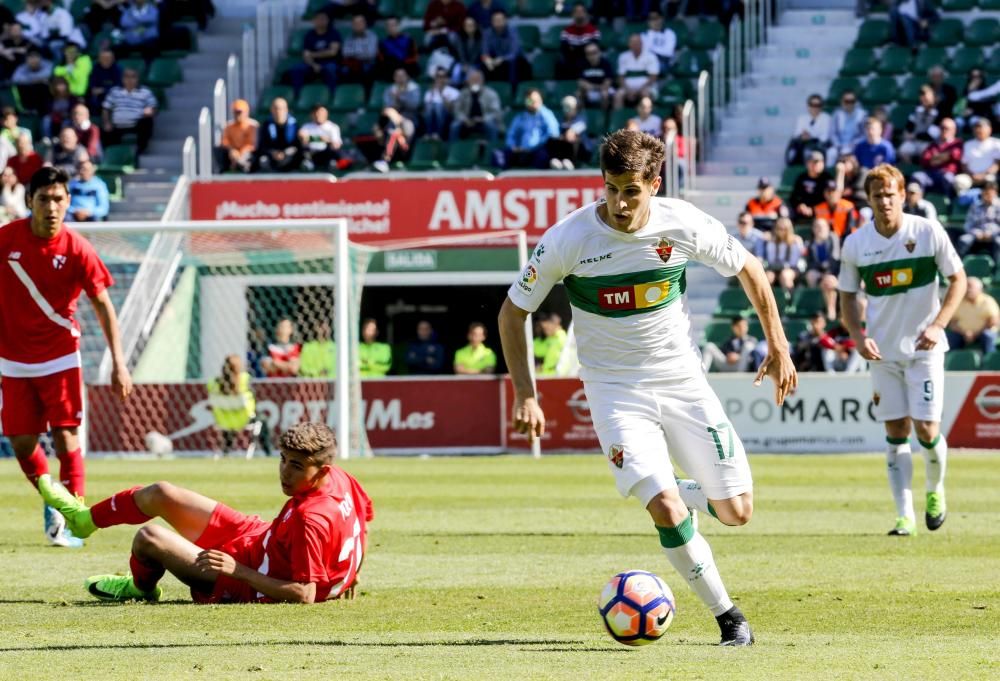 Los goles de Nino, Álex Fernández y Borja Valle le dan un respiro al equipo.