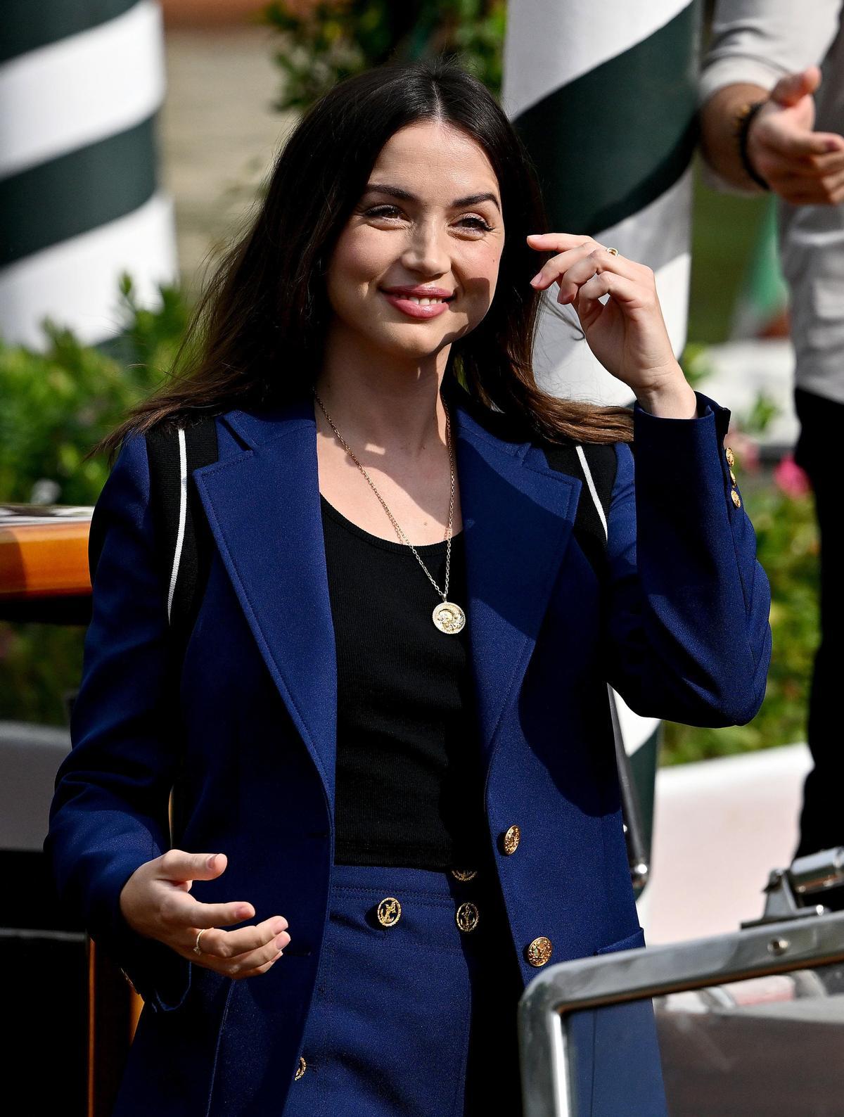 Ana de Armas deslumbra en el Festival de Cine de Venecia