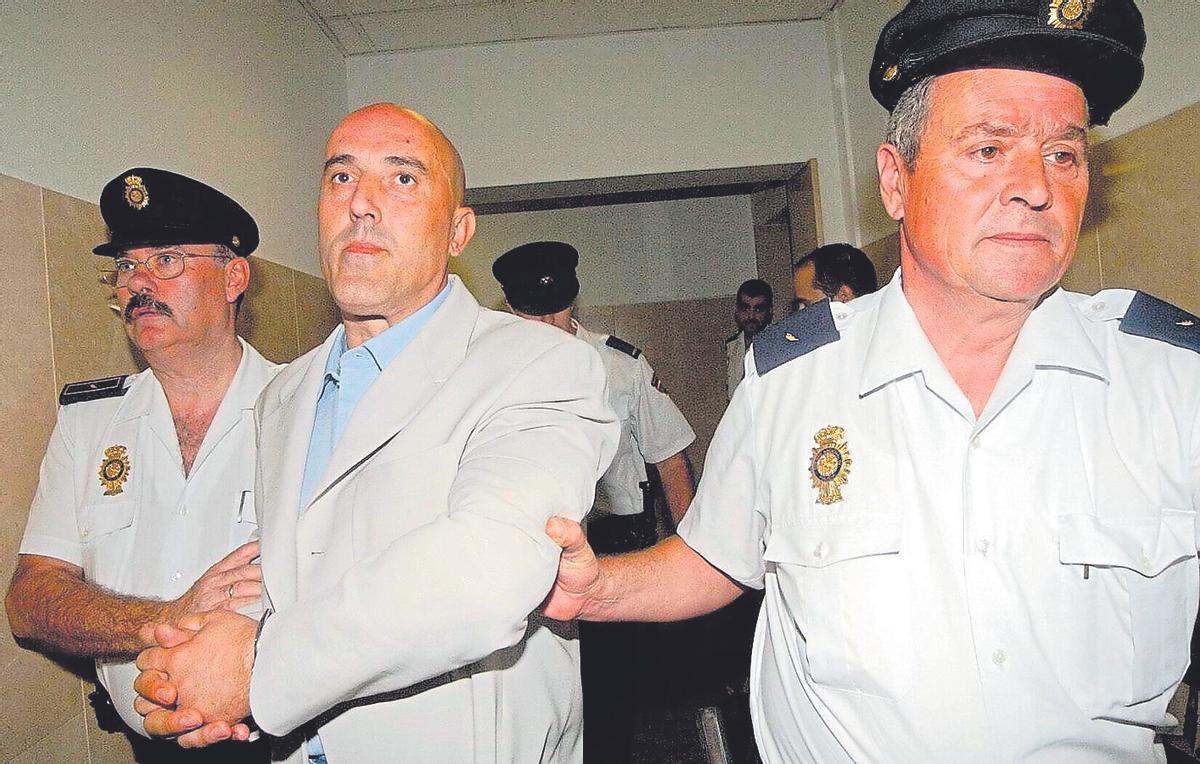 Ángel Suárez Flores, alias Casper, bajo custodia de la Policía Nacional en el Palacio de Justicia de Murcia