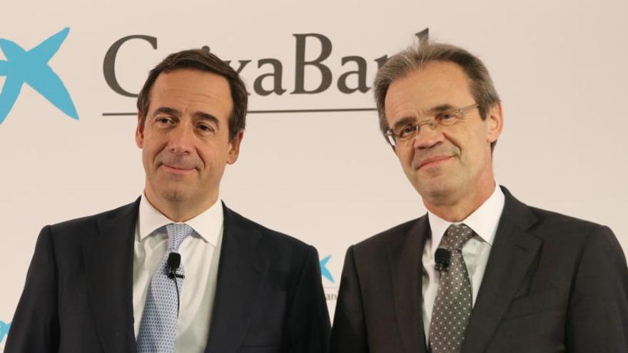 El president de CaixaBank, Jordi Gual, i el conseller delegat, Gonzalo Gortázar