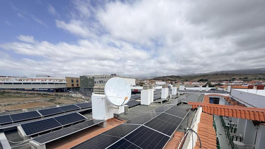 El Cabildo agota las ayudas para instalaciones fotovoltaicas en viviendas tras recibir más de 400 solicitudes