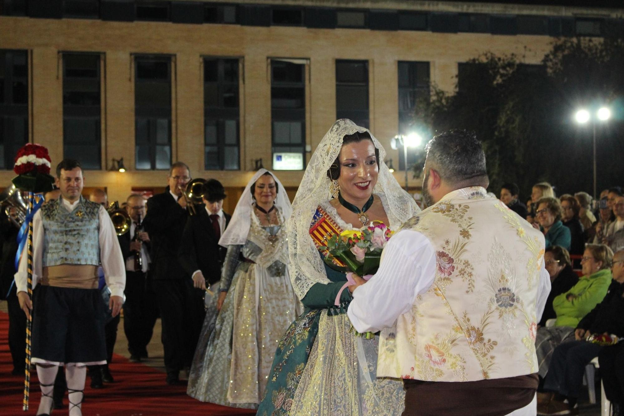 Ofrenda a la Virgen en Catarroja