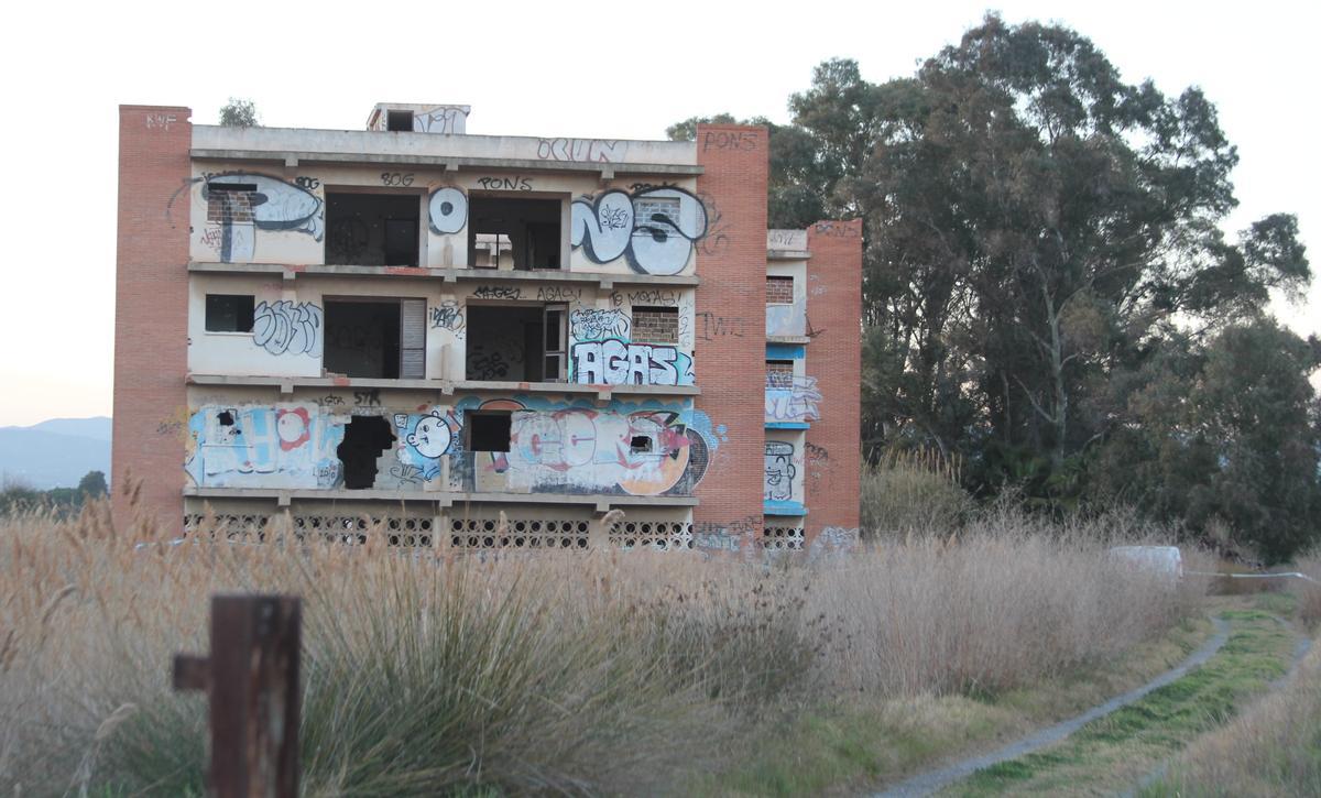 Edificio abandonado de El Puig donde fue localizado el cadáver ya momificado.