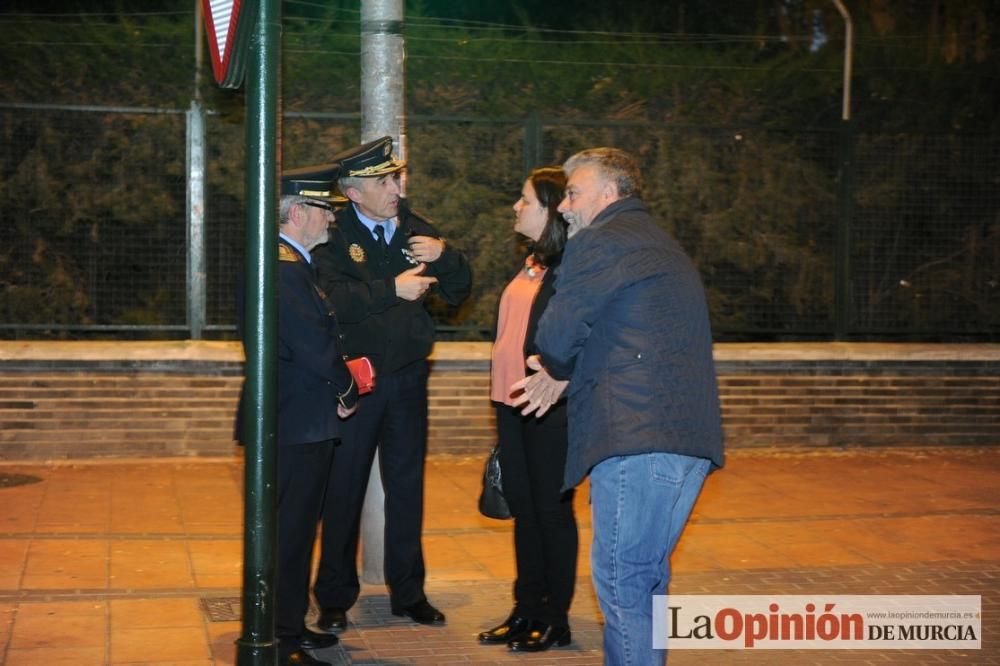 La noche de protesta de los agricultores se pasa con migas