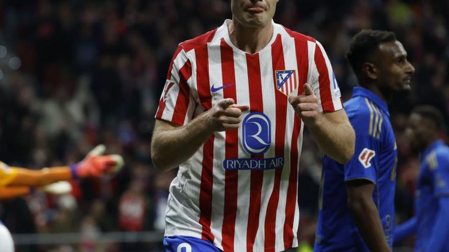 Sorloth celebra uno de los goles de ayer. |  Efe