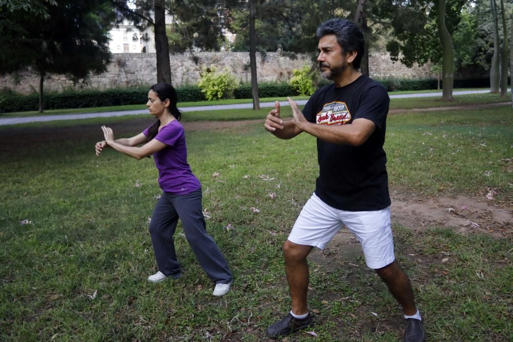 Actividades en el jardín del Túria, el antiguo cauce del río en València.