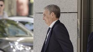 Zapatero estava "molt enfadat" amb Plus Ultra per veure’s vinculat al rescat