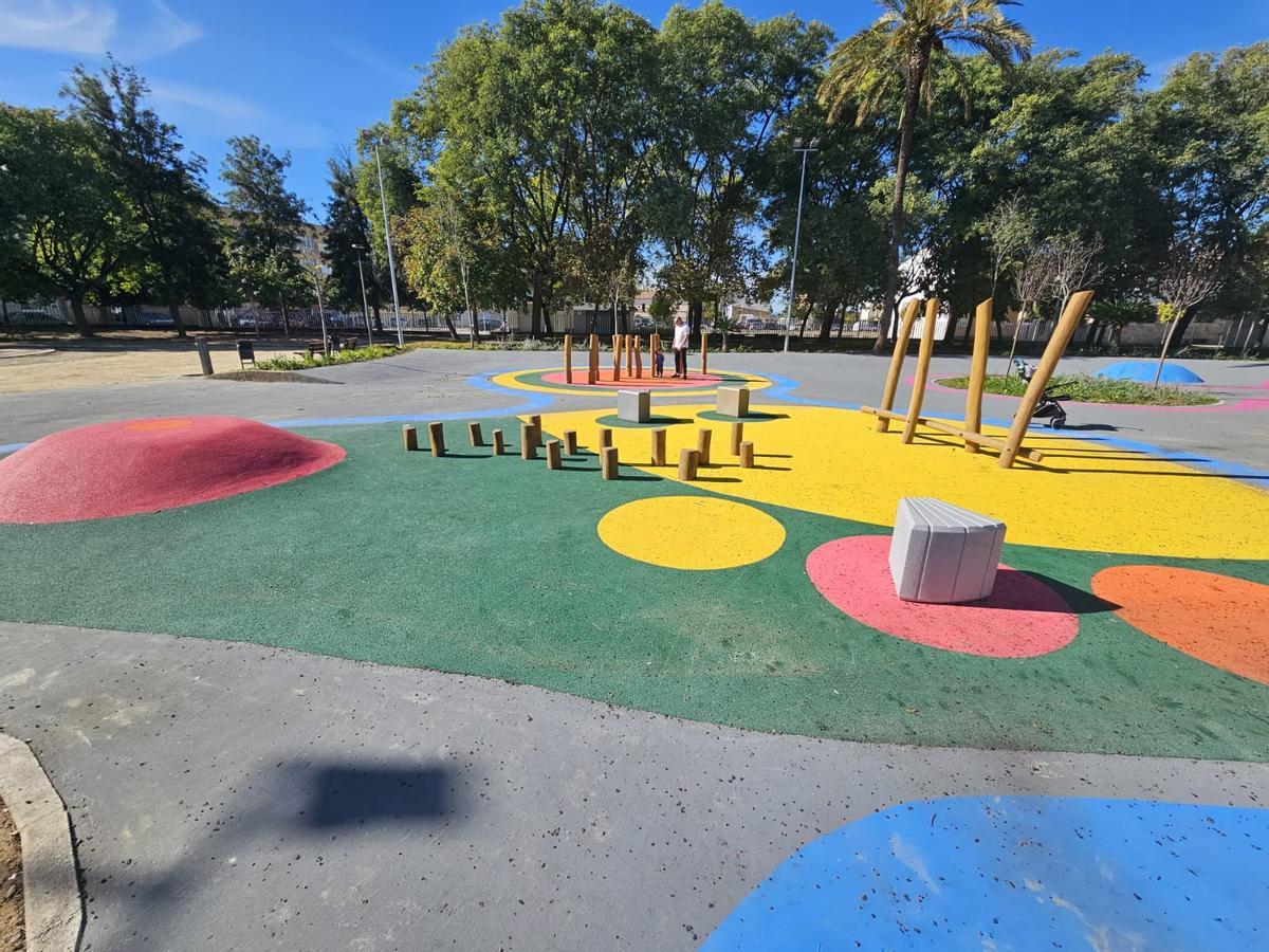 Reforma del parque Silvestre d'Edeta con más zonas de juegos infantiles.