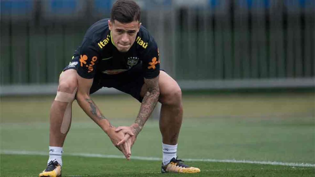 Coutinho prefirió recuperarse con los fisioterapeutas y médicos de Brasil