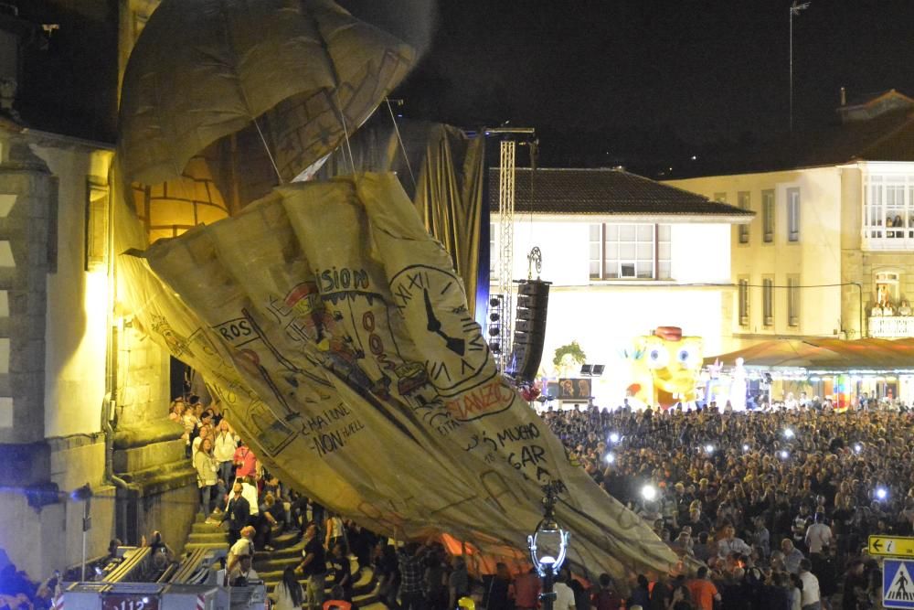 El globo de Betanzos se rompió al iniciar su ascenso y no pudo surcar el cielo por San Roque