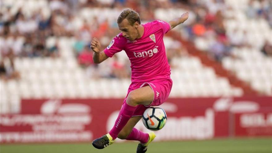 Carrión, Javi Lara y Sasa Jovanovic