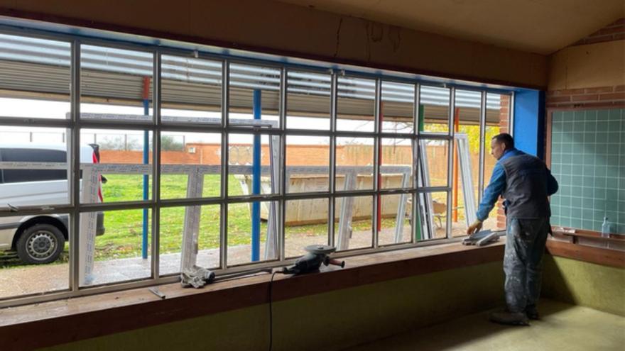 La Escuela de Música Duquesa Pimentel de Benavente estrena ventanas