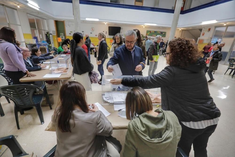 Así transcurren las elecciones generales en Mallorca