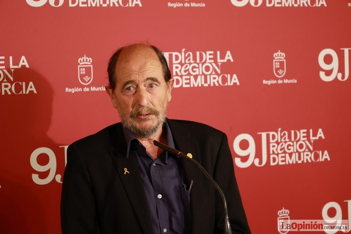 Así ha sido el acto institucional del Día de la Región de Murcia en el Teatro Romea
