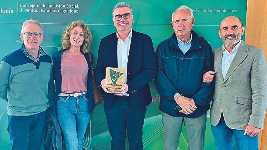 La Junta de Andalucía hizo entrega en abril de uno de los Premios Andalucía + Social a la FSU por su labor de promoción de los derechos de la infancia y de la juventud.